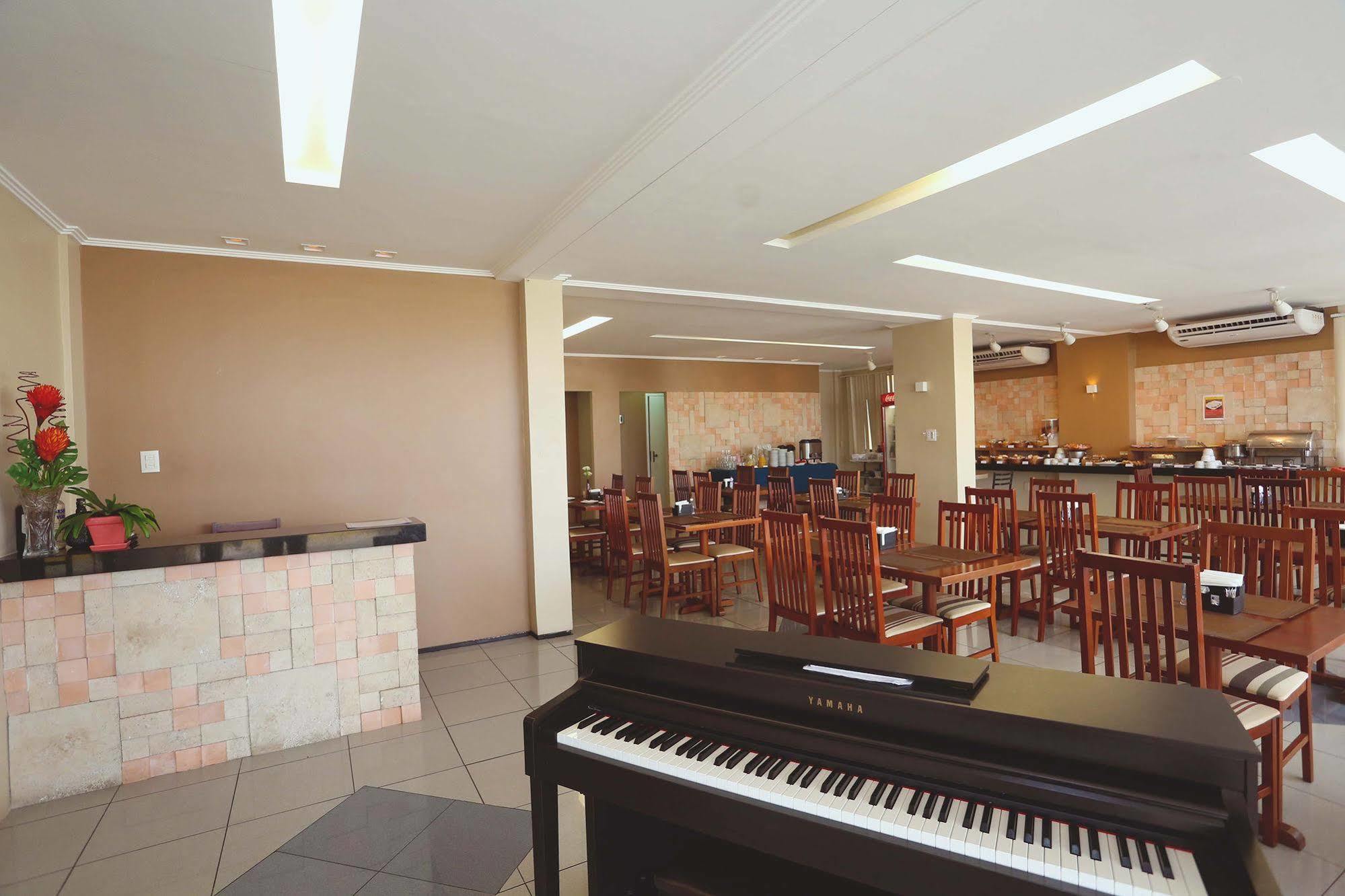 Litoranea Praia Hotel เซาลูอิส ภายนอก รูปภาพ